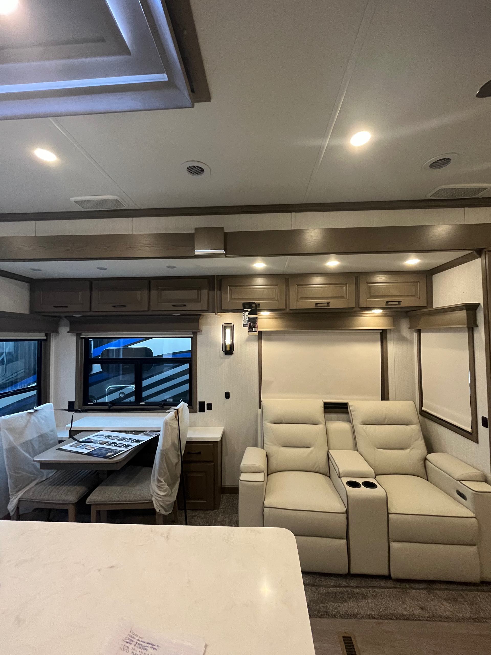 2023 DRV Mobile Suites MS 39DBRS3 at Prosser's Premium RV Outlet