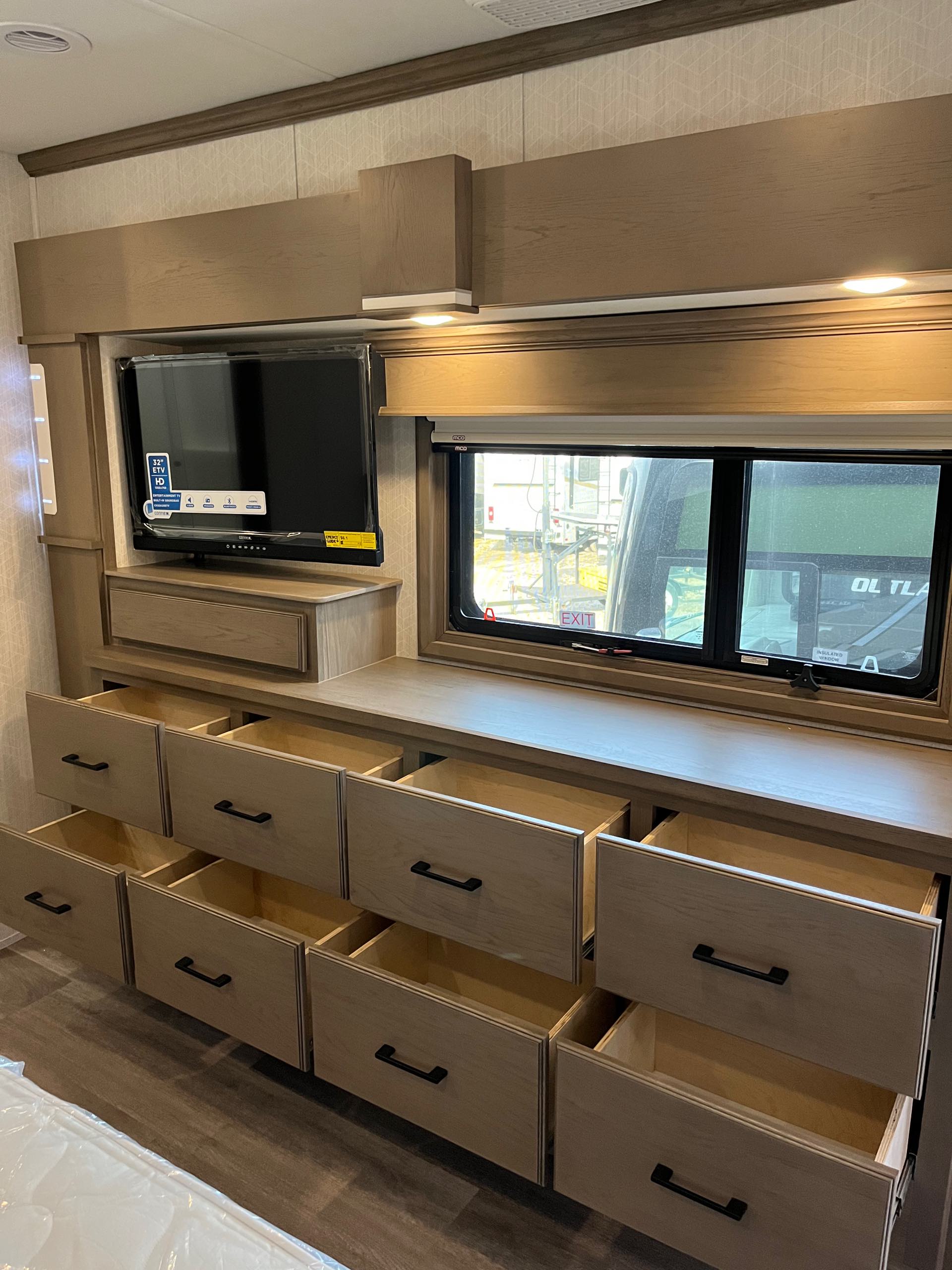 2023 DRV Mobile Suites MS 39DBRS3 at Prosser's Premium RV Outlet