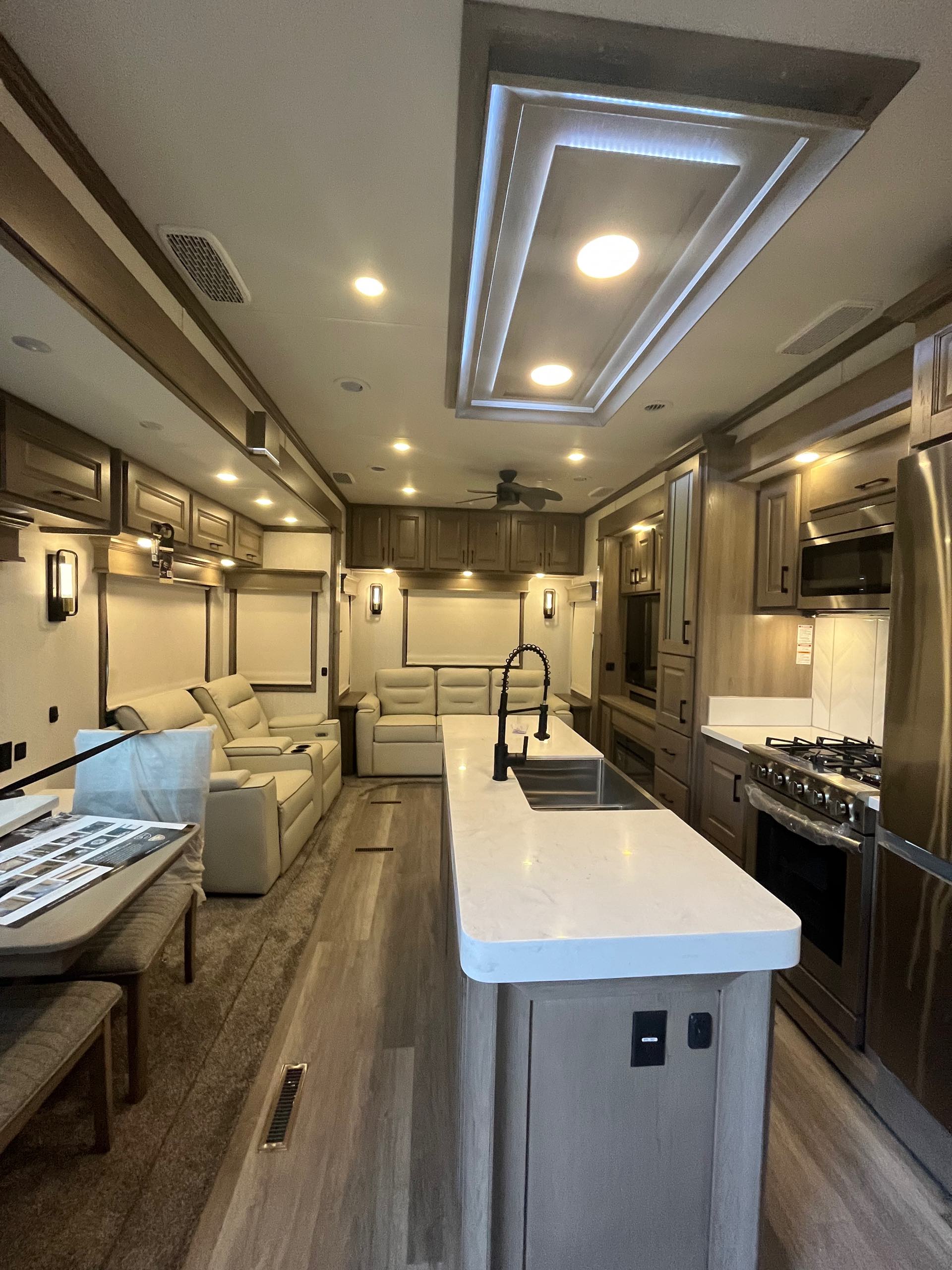 2023 DRV Mobile Suites MS 39DBRS3 at Prosser's Premium RV Outlet