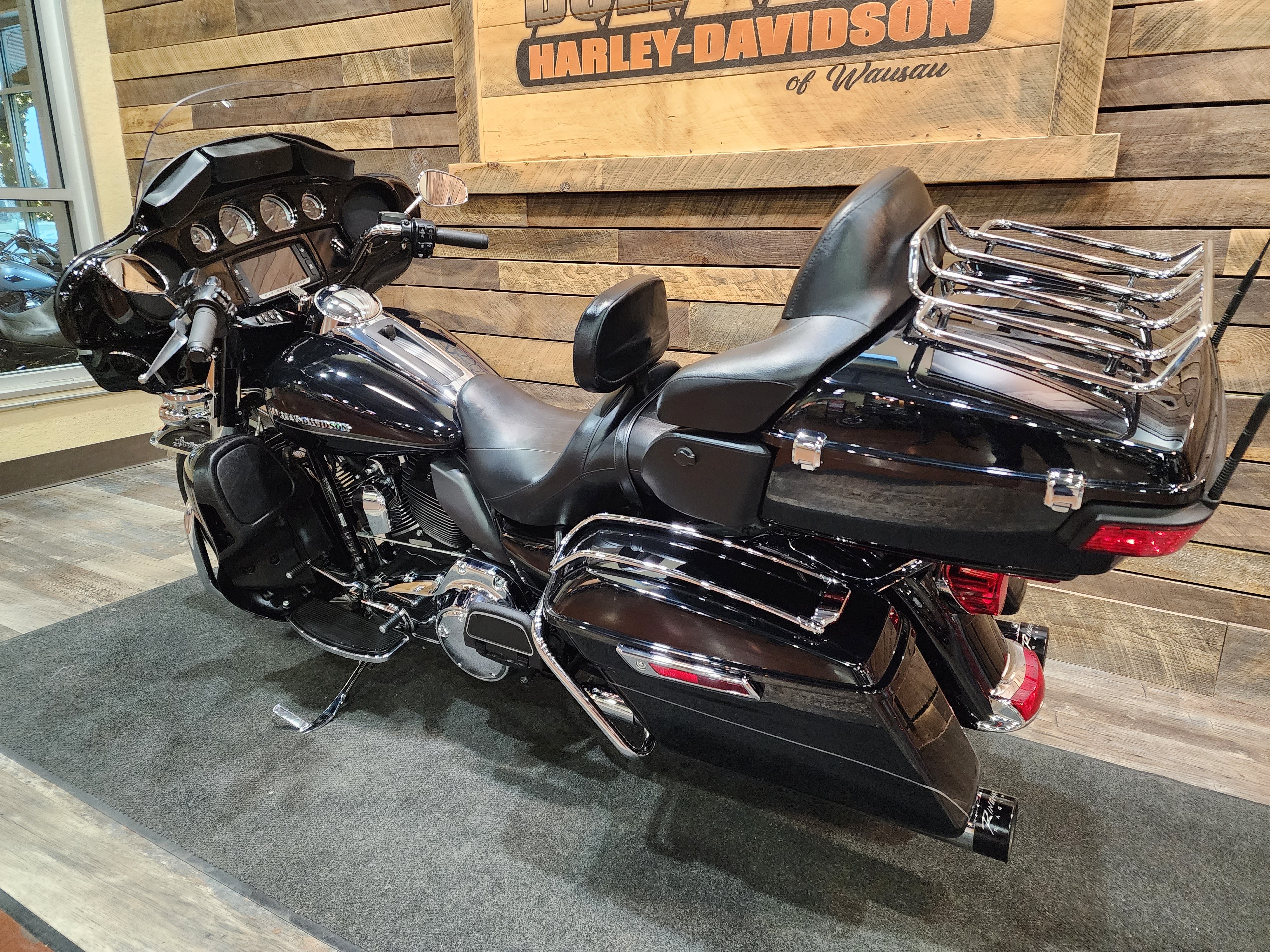 2014 Harley-Davidson Electra Glide Ultra Limited at Bull Falls Harley-Davidson