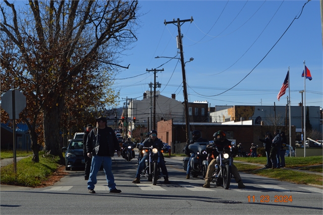 2024 Nov 23 24th Annual Henderson County Toy Run Photos at Smoky Mountain HOG