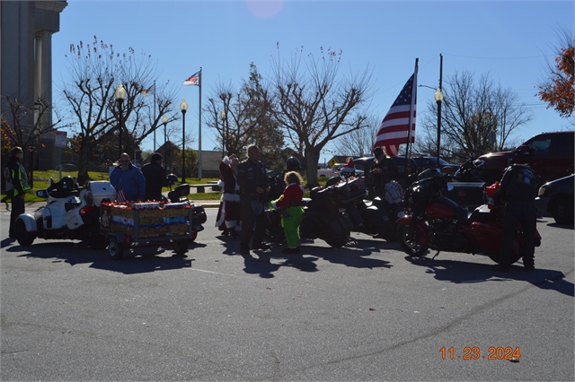 2024 Nov 23 24th Annual Henderson County Toy Run Photos at Smoky Mountain HOG