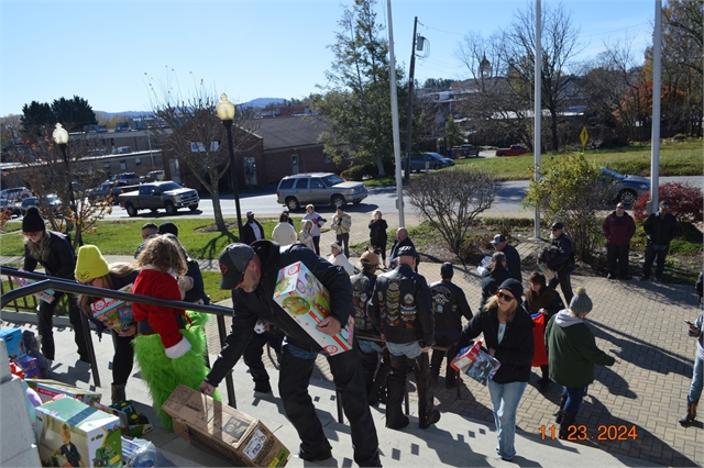 2024 Nov 23 24th Annual Henderson County Toy Run Photos at Smoky Mountain HOG