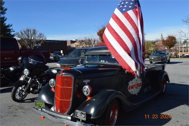 2024 Nov 23 24th Annual Henderson County Toy Run Photos at Smoky Mountain HOG