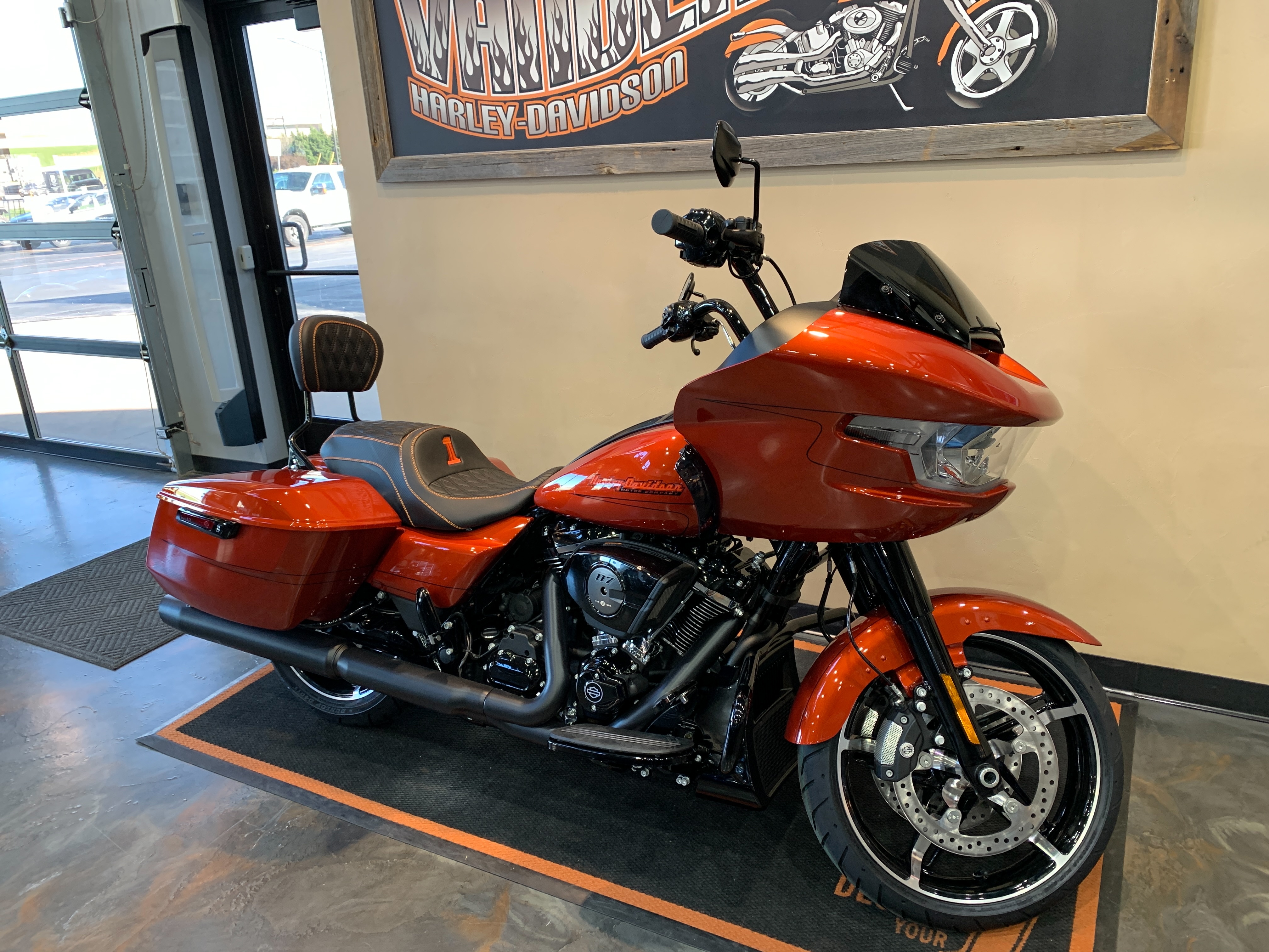 2024 Harley-Davidson Road Glide Base at Vandervest Harley-Davidson, Green Bay, WI 54303