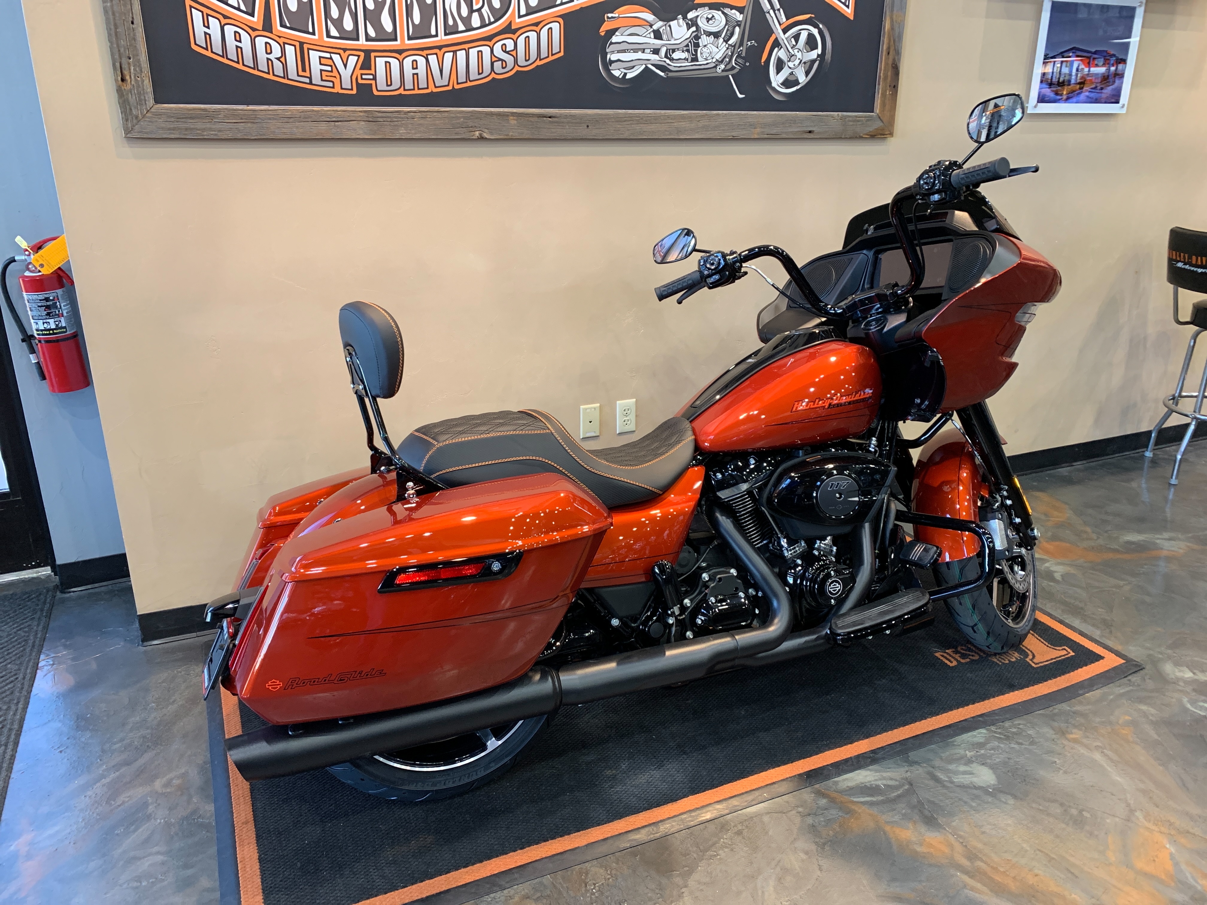 2024 Harley-Davidson Road Glide Base at Vandervest Harley-Davidson, Green Bay, WI 54303