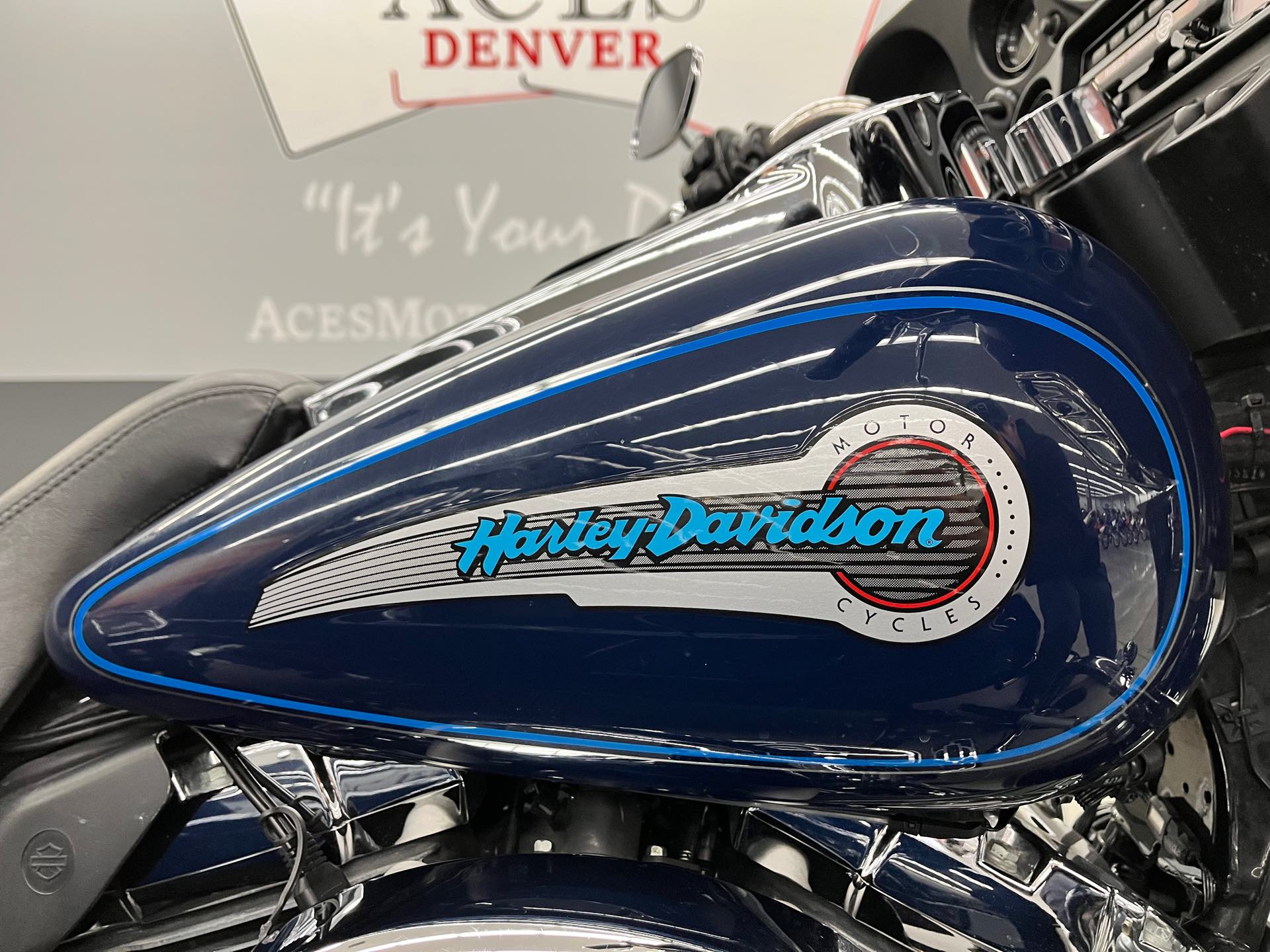 2004 HARLEY DAVIDSON FLHTCI at Aces Motorcycles - Denver
