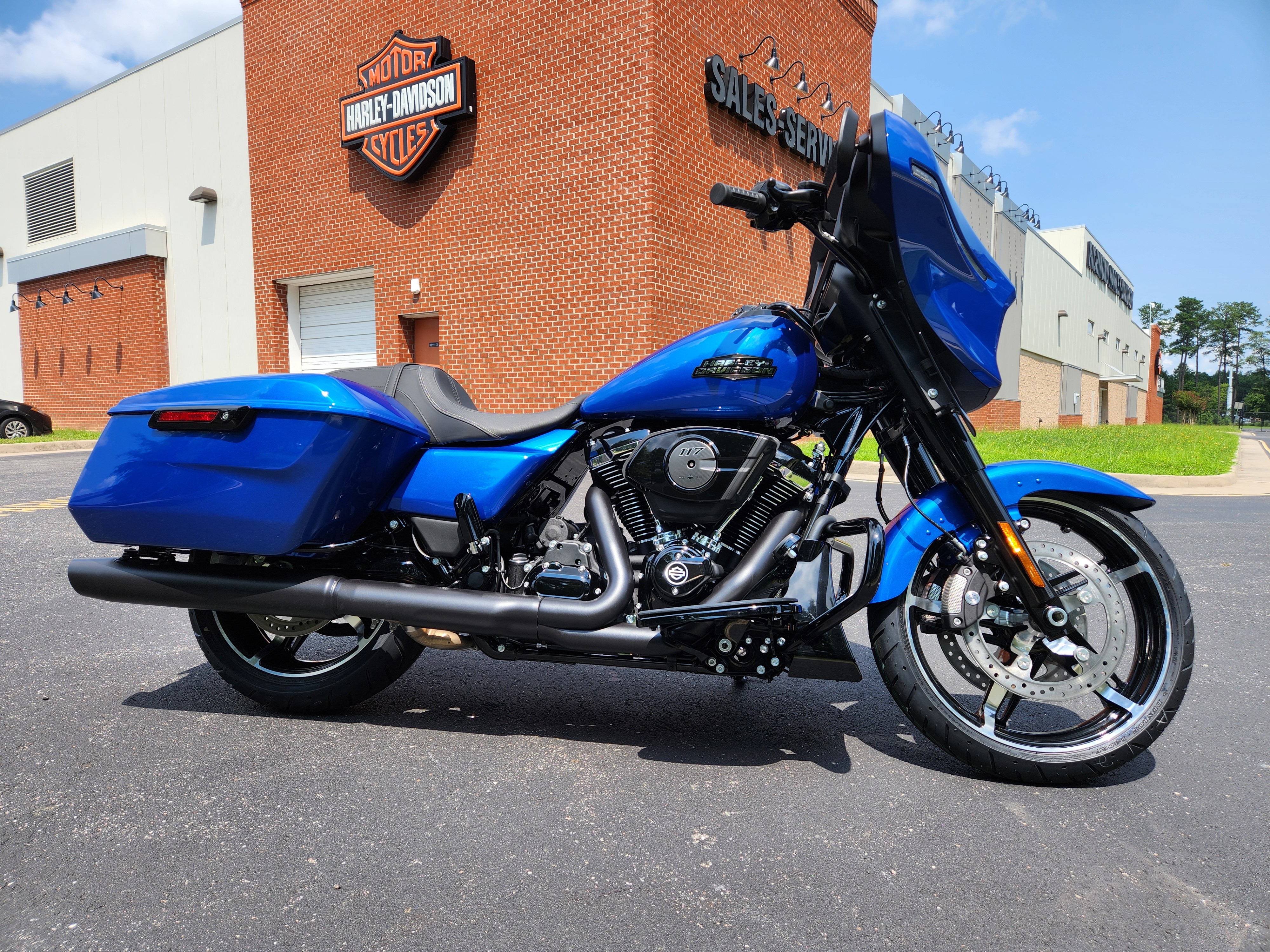 2024 Harley-Davidson Street Glide Base at Richmond Harley-Davidson