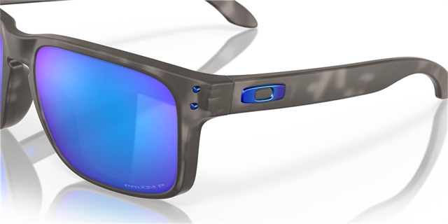 2022 Oakley Sunglasses at Harsh Outdoors, Eaton, CO 80615