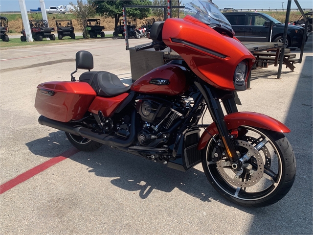 2024 Harley-Davidson Street Glide Base at Kent Motorsports, New Braunfels, TX 78130