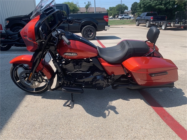 2024 Harley-Davidson Street Glide Base at Kent Motorsports, New Braunfels, TX 78130