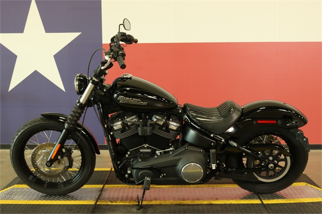 2019 Harley-Davidson Softail Street Bob at Texas Harley