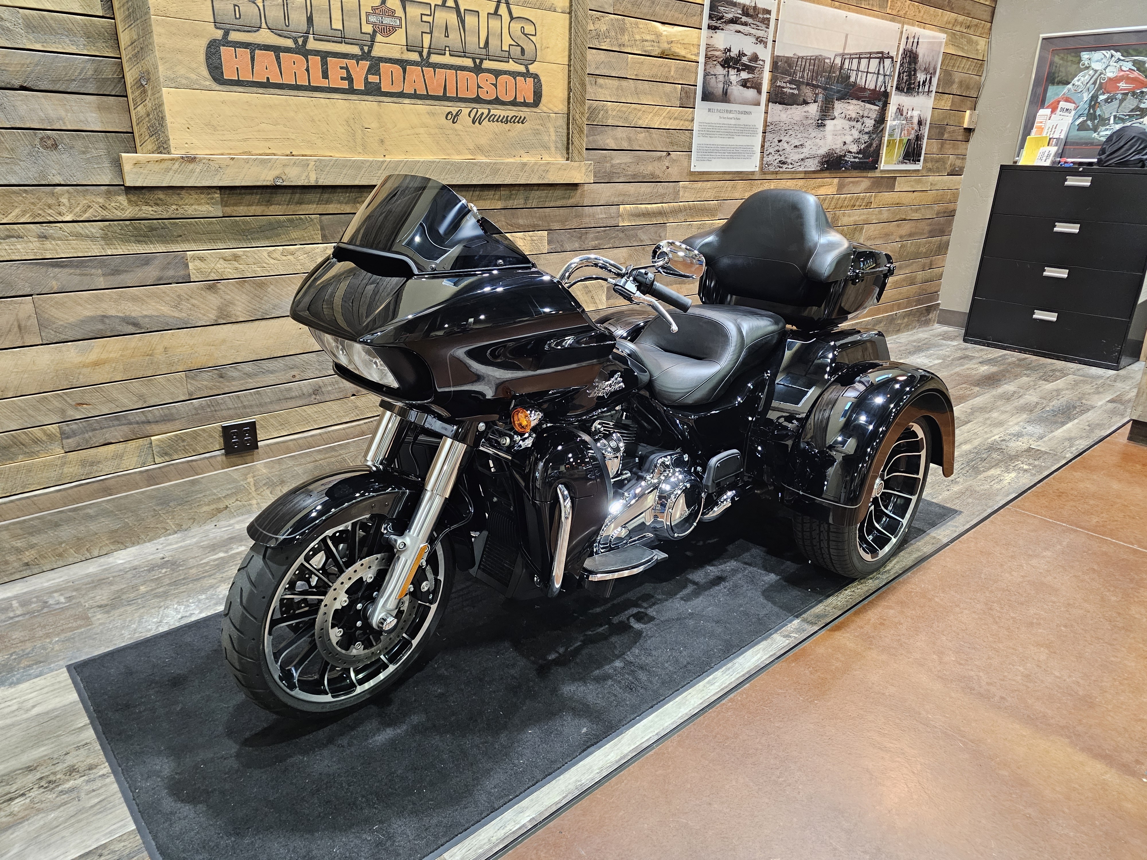 2023 Harley-Davidson Trike Road Glide 3 at Bull Falls Harley-Davidson