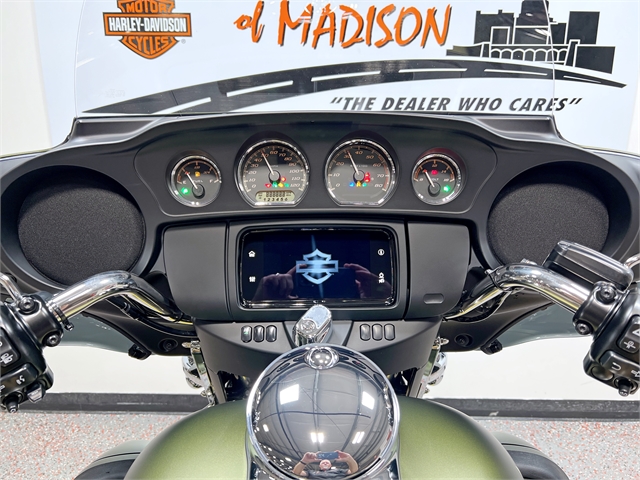 2022 Harley-Davidson Trike Tri Glide Ultra (GI Enthusiast Collection) at Harley-Davidson of Madison