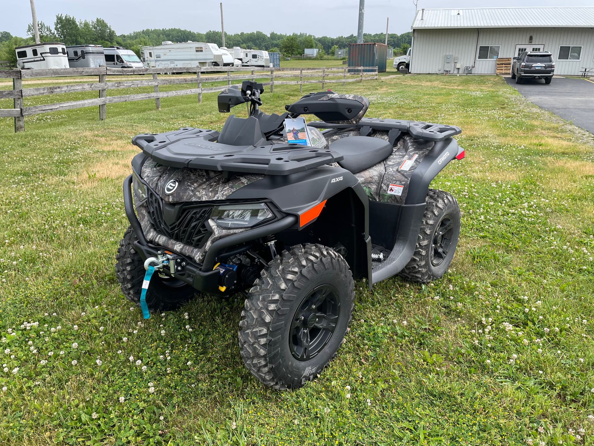 2023 CFMOTO CFORCE 600 at Randy's Cycle