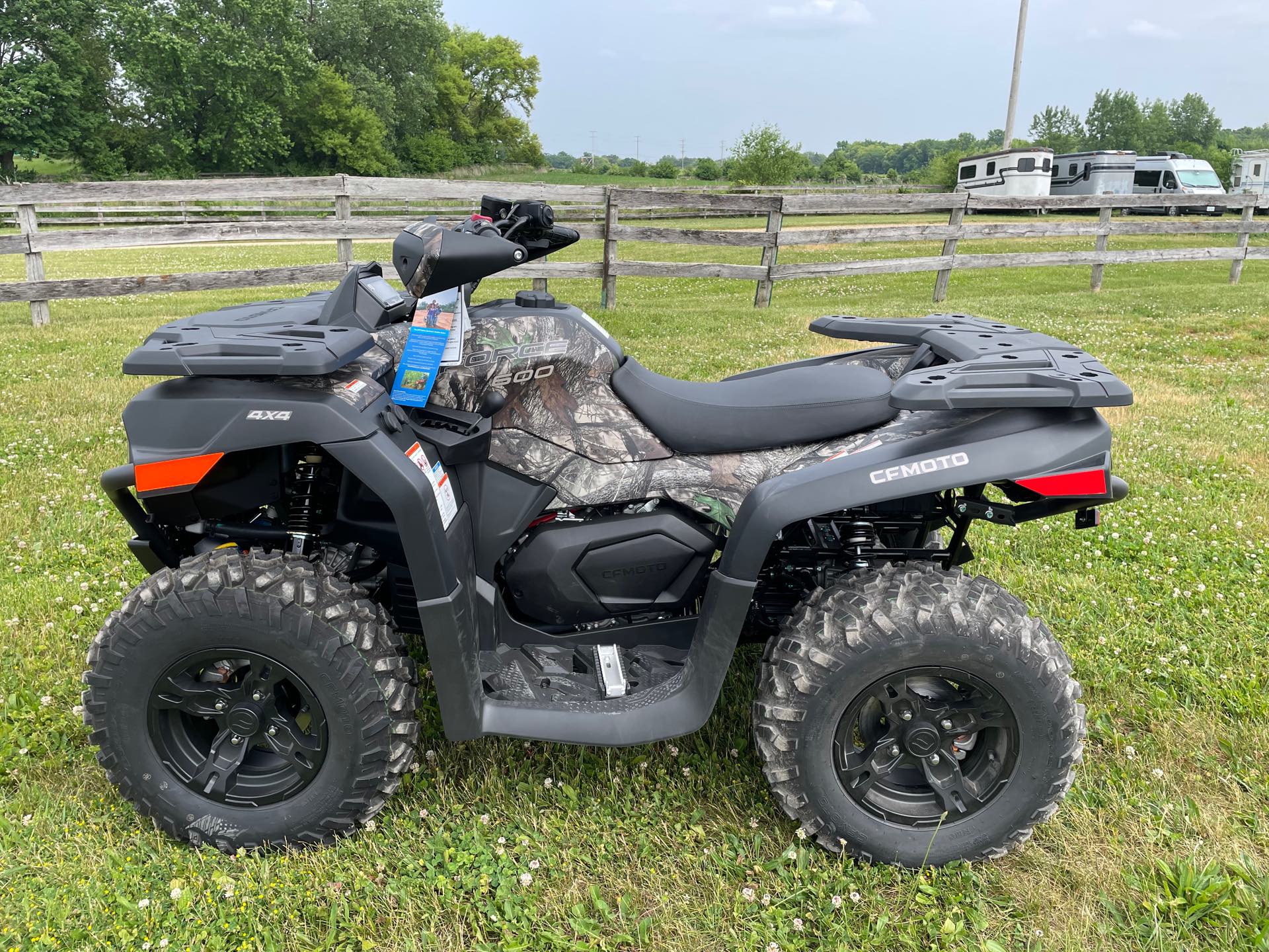 2023 CFMOTO CFORCE 600 at Randy's Cycle