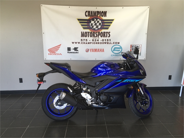 2024 Yamaha YZF R3 at Champion Motorsports