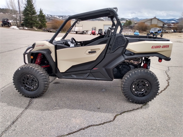 2024 Can-Am Commander XT-P 1000R at Power World Sports, Granby, CO 80446