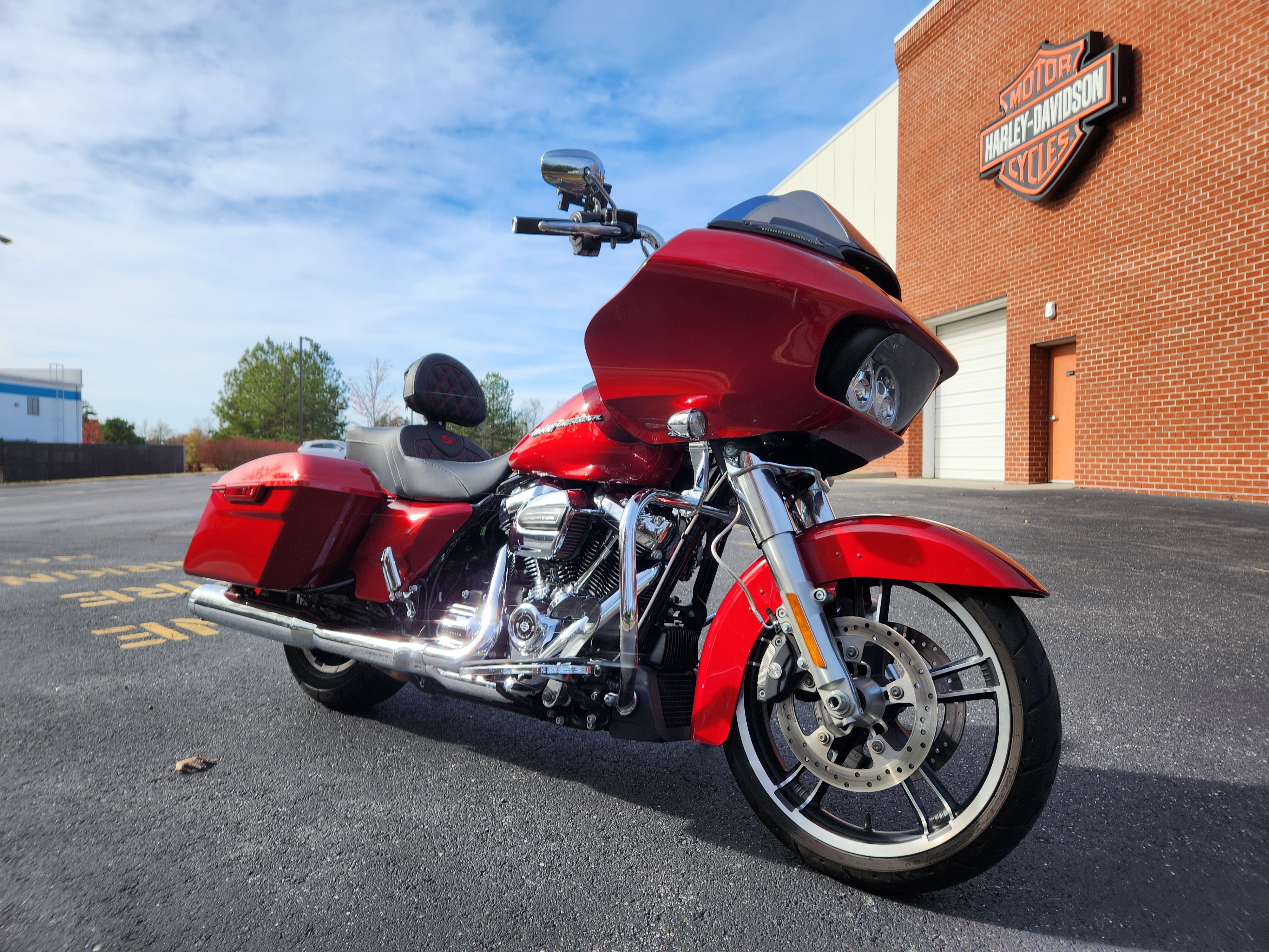 2019 Harley-Davidson Road Glide Base at Richmond Harley-Davidson