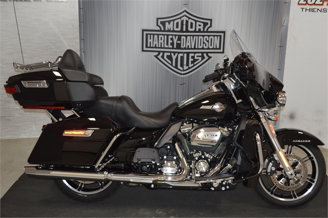 2023 Harley-Davidson Electra Glide Ultra Limited at Suburban Motors Harley-Davidson