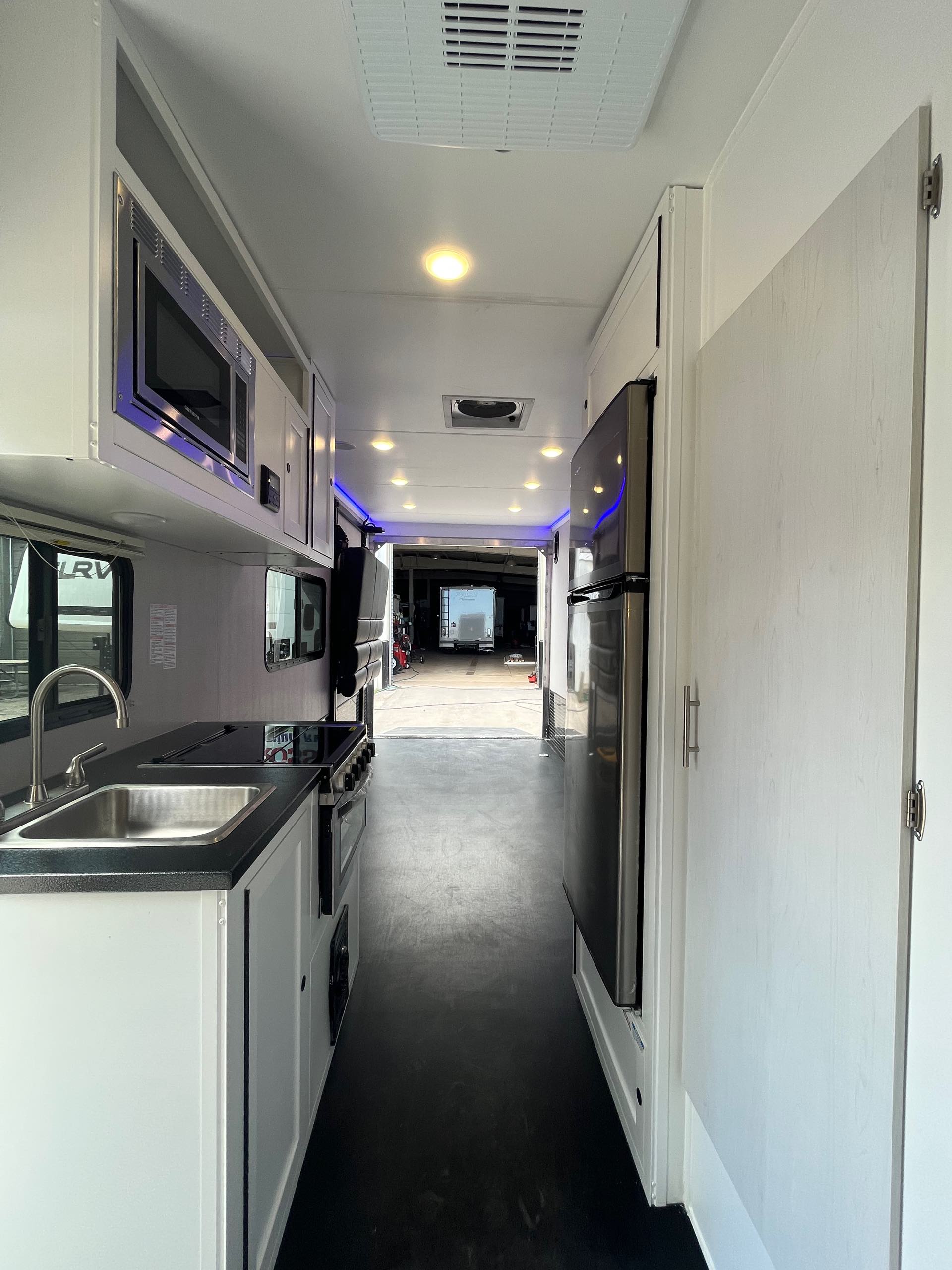 2023 TRAVEL LITE ROVE SUR at Prosser's Premium RV Outlet