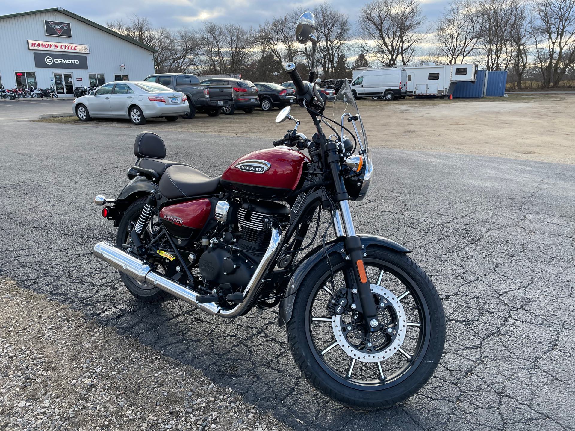 2023 Royal Enfield Meteor 350 at Randy's Cycle