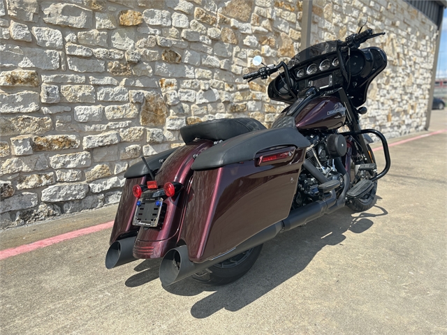 Harley-Davidson Street Glide Image