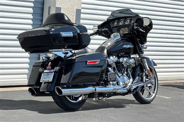 2017 Harley-Davidson Street Glide Special at Clawson Motorsports