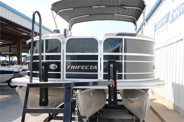 2021 Trifecta 22 RF - Tri-toon at Jerry Whittle Boats