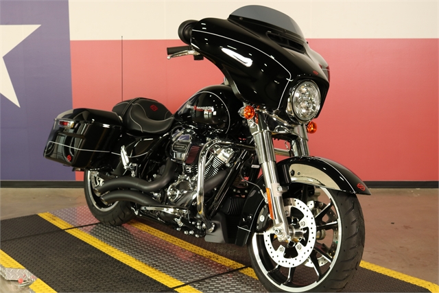 2021 Harley-Davidson Grand American Touring Street Glide at Texas Harley