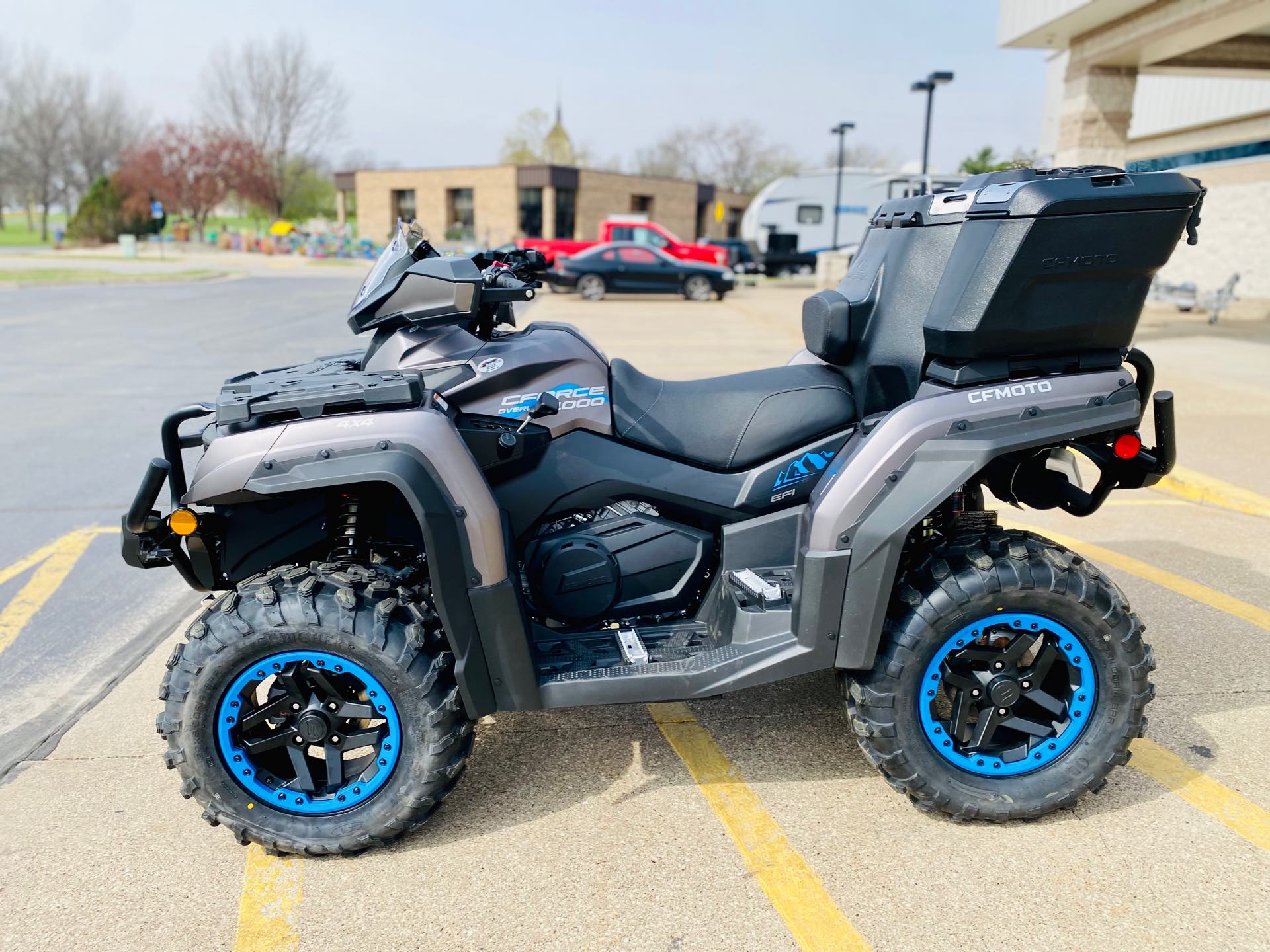 2022 CFMOTO CFORCE 1000 Overland at Rod's Ride On Powersports