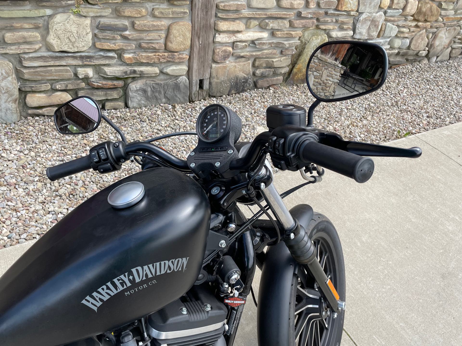 2015 Harley-Davidson Sportster Iron 883 at Arkport Cycles