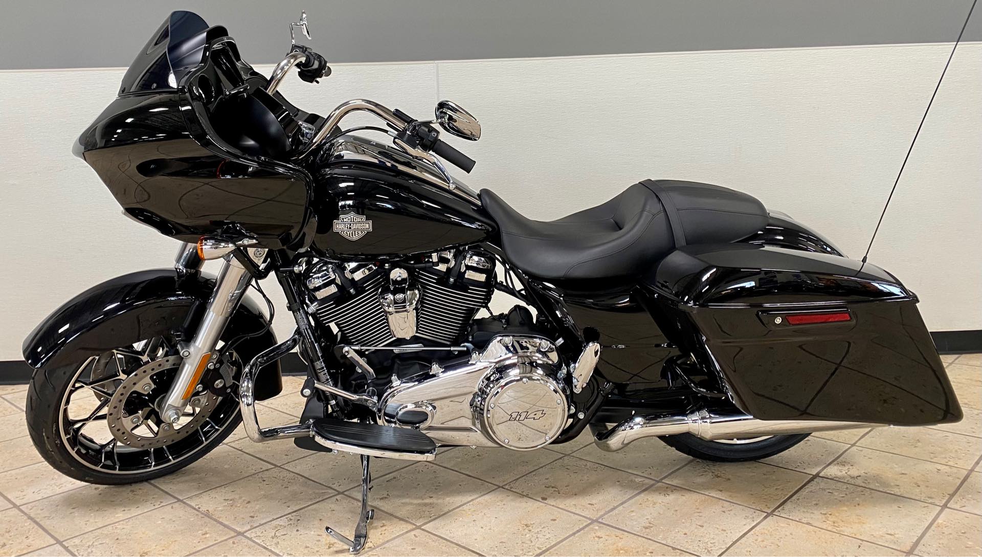 2023 Harley-Davidson Road Glide Special at Destination Harley-Davidson®, Tacoma, WA 98424