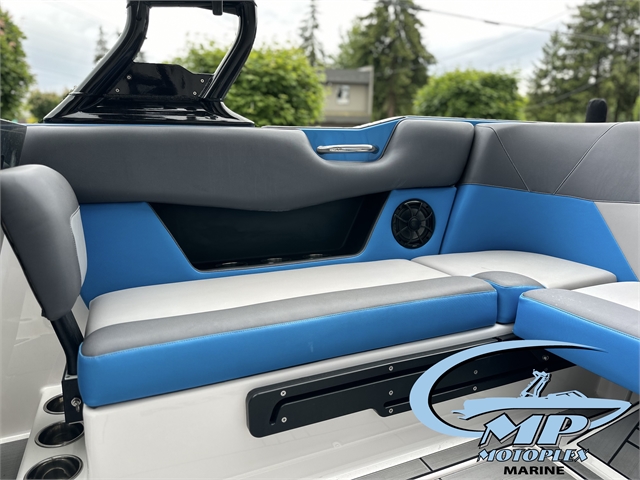 2019 Moomba Max Base at Lynnwood Motoplex, Lynnwood, WA 98037