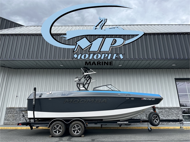 2019 Moomba Max Base at Lynnwood Motoplex, Lynnwood, WA 98037