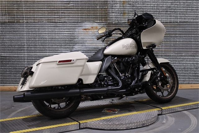 2022 Harley-Davidson Road Glide ST at Texarkana Harley-Davidson