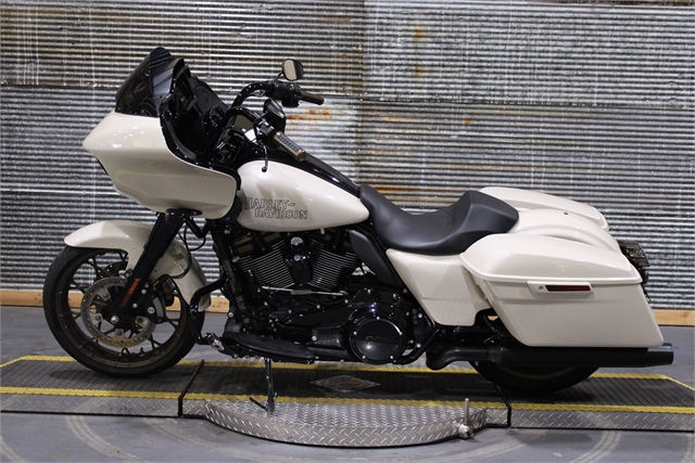 2022 Harley-Davidson Road Glide ST at Texarkana Harley-Davidson