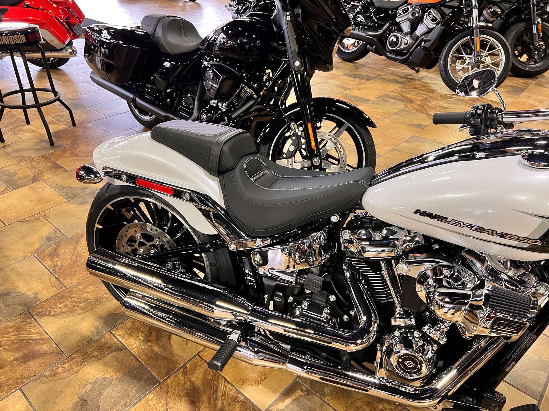 2024 Harley-Davidson Softail Breakout at Man O'War Harley-Davidson®