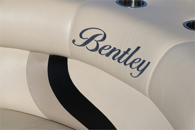 2014 Bentley Encore 240 Cruise SE Tri-toon at Jerry Whittle Boats