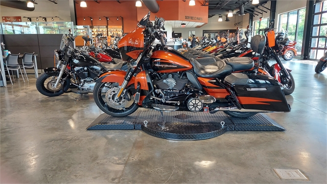 2017 Harley-Davidson Street Glide CVO Street Glide at Keystone Harley-Davidson