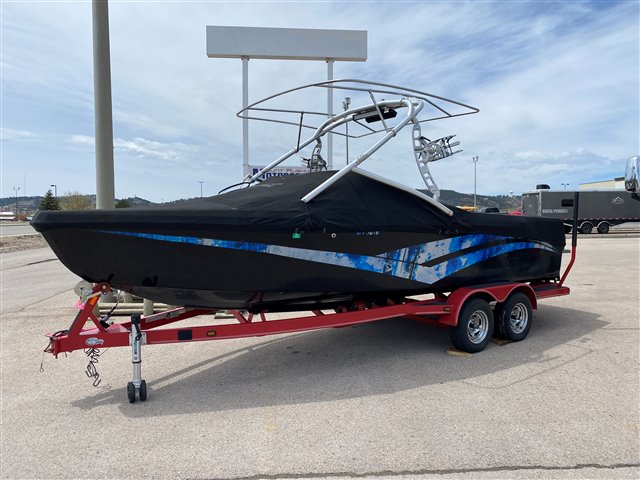 2008 EPIC Surf Boat at Mount Rushmore Motorsports