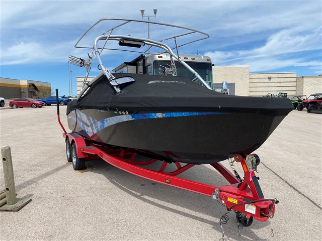 2008 EPIC Surf Boat at Mount Rushmore Motorsports