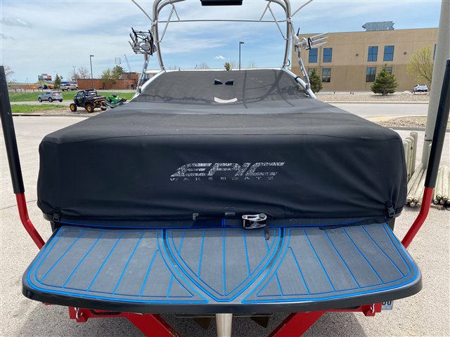 2008 EPIC Surf Boat at Mount Rushmore Motorsports