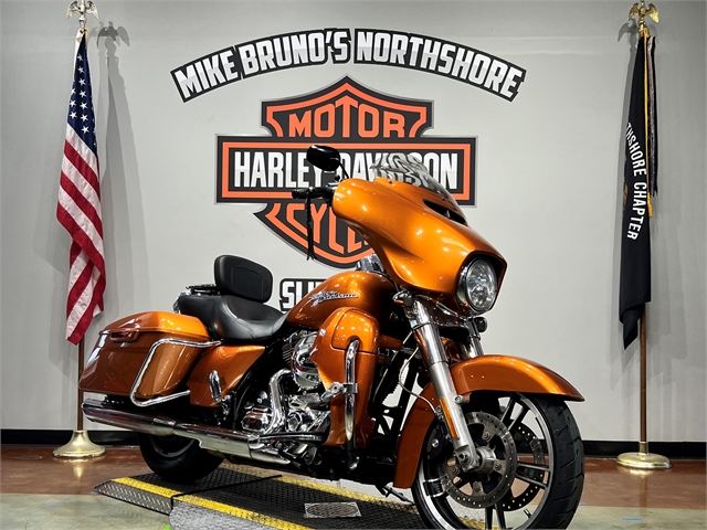 2016 Harley-Davidson Street Glide Base at Mike Bruno's Northshore Harley-Davidson