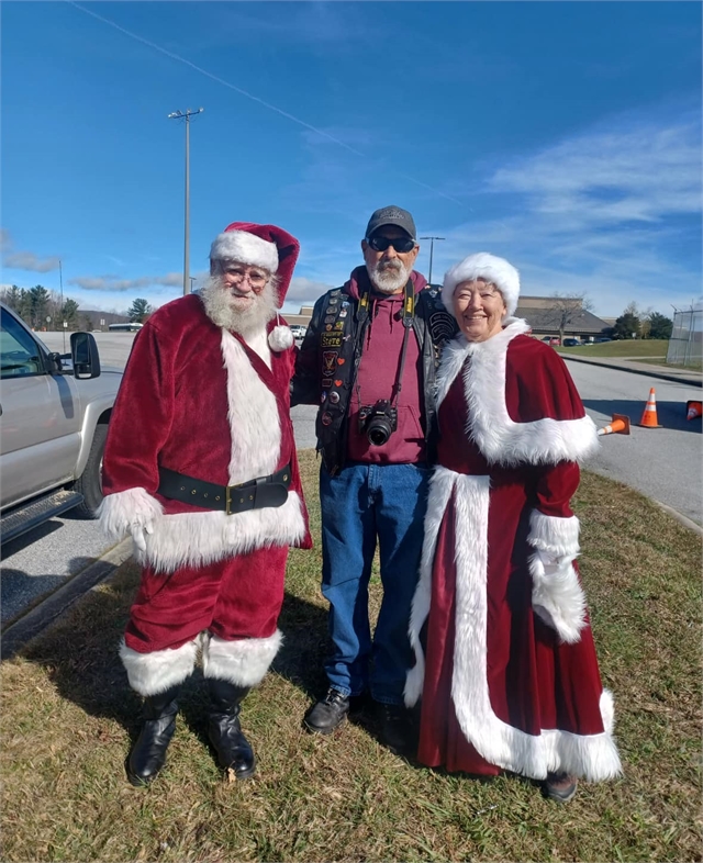 2024 Santa Selfies Photos at Smoky Mountain HOG