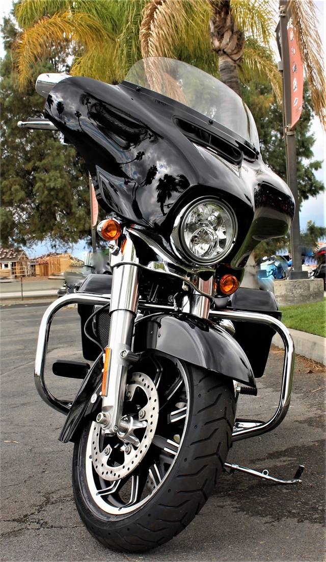 2022 Harley-Davidson Electra Glide Standard at Quaid Harley-Davidson, Loma Linda, CA 92354