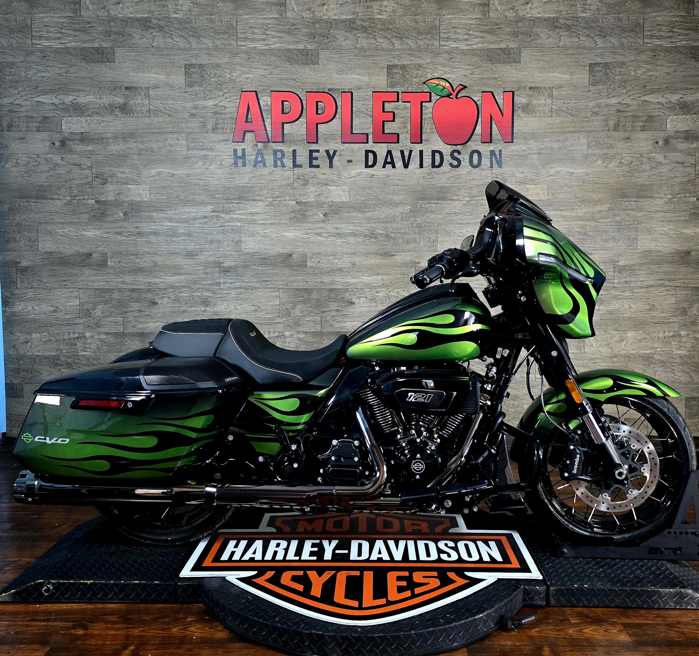 2023 Harley-Davidson Street Glide CVO Street Glide at Appleton Harley-Davidson