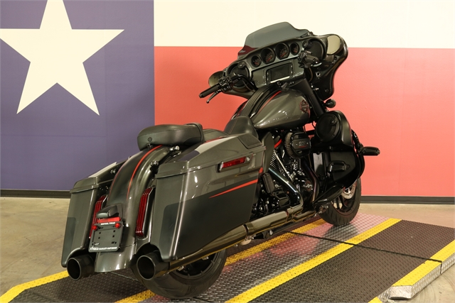 2018 Harley-Davidson Street Glide CVO Street Glide at Texas Harley