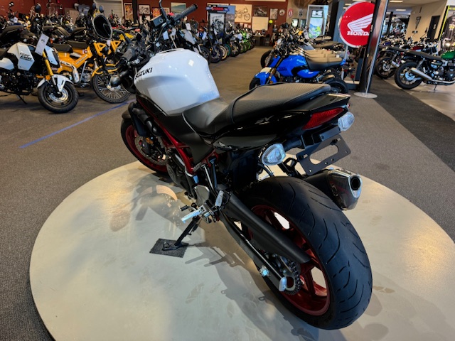 2021 Suzuki SV 650 ABS at Martin Moto