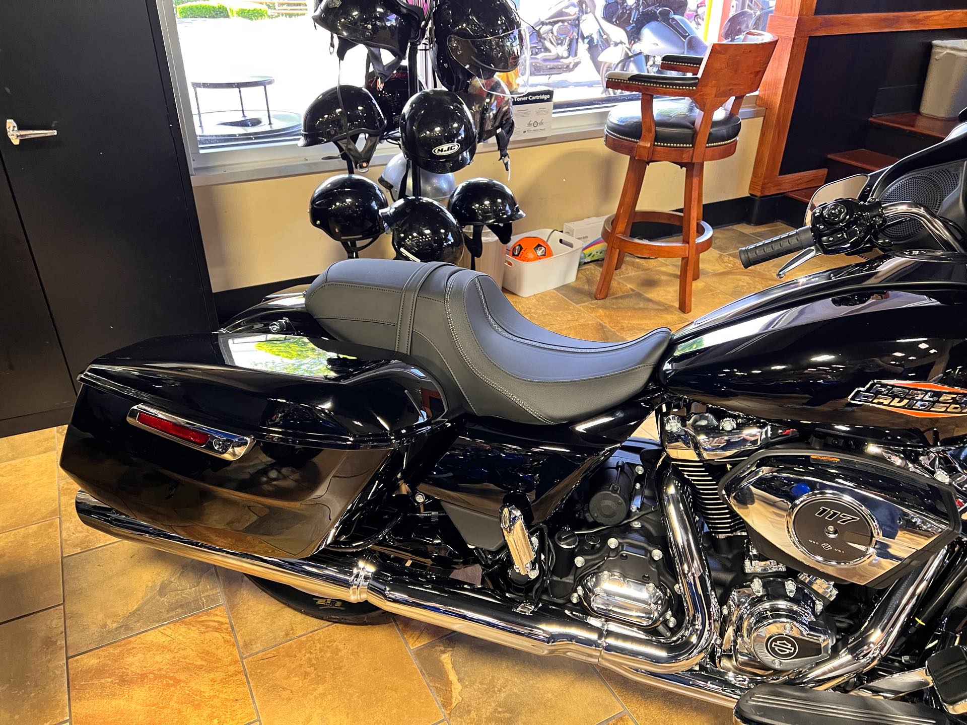 2024 Harley-Davidson Street Glide Base at Man O'War Harley-Davidson®